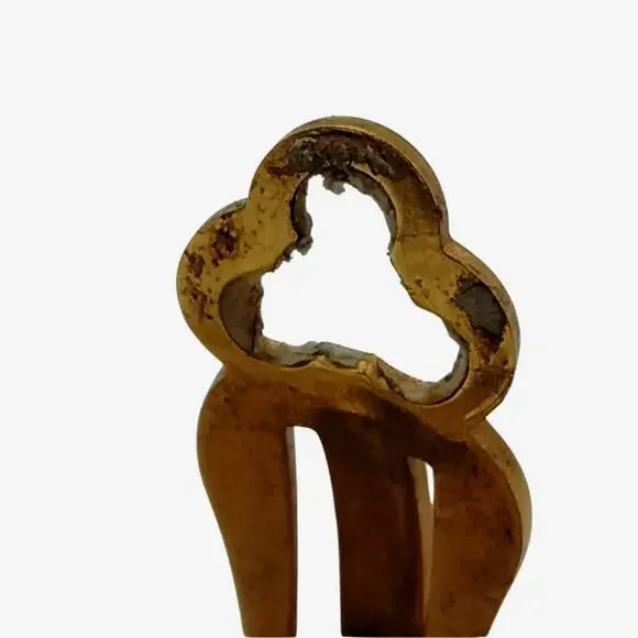 Chanel 24k Gold-Plated Black Clip-on Earrings - Picture 4 of 9